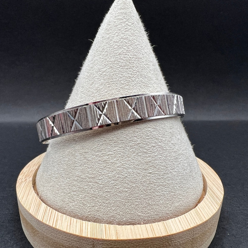 Vintage Trifari Bangle Bracelet Silver Tone Textured Geometric Diamond Cut